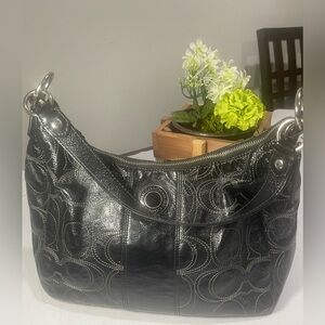 New w/o Tags Black Patent Leather Coach Hobo Purse